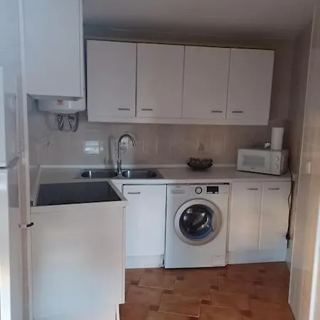 Acogedor Y Bien Situado Apartamento