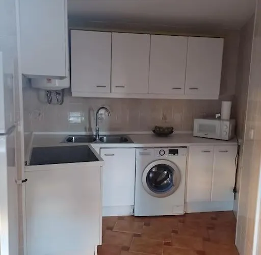 Acogedor Y Bien Situado Appartement