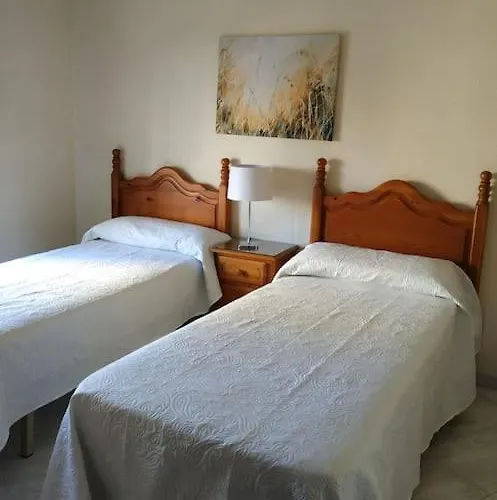 Acogedor Y Bien Situado *