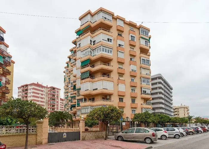 Acogedor Y Bien Situado Apartment *